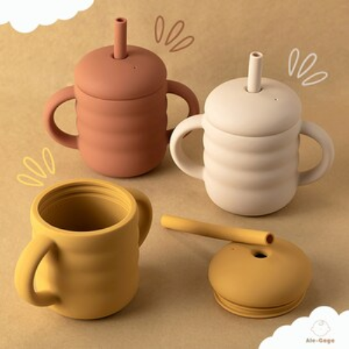 tasse-paille-bebe-rouge