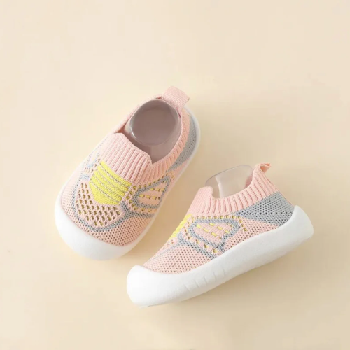 Chaussons bébé roses antidérapants 6 mois à 3 ans"