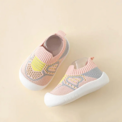 Chaussons bébé roses antidérapants 6 mois à 3 ans"