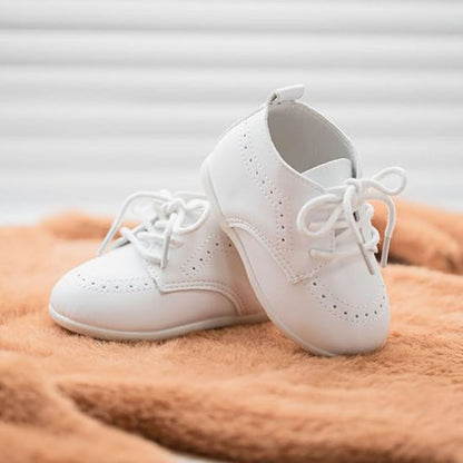 Chaussures bébé évolutives qui grandissent avec votre enfant"