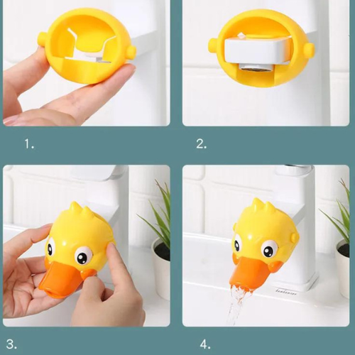 Rallonge robinet dirigeant l'eau vers les mains de l'enfant