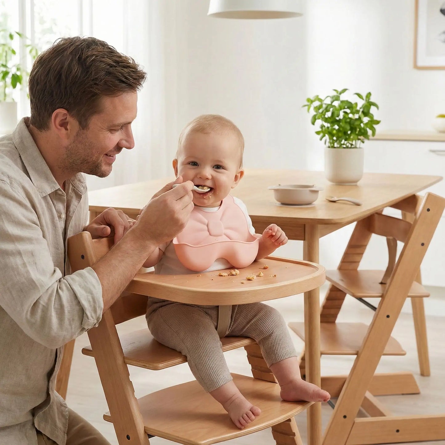 bavoir-silicon-beige