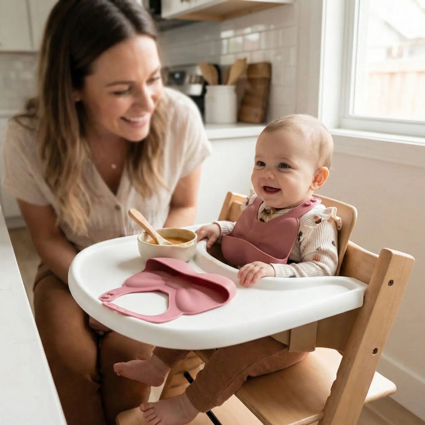 bavoir-silicon-mauve