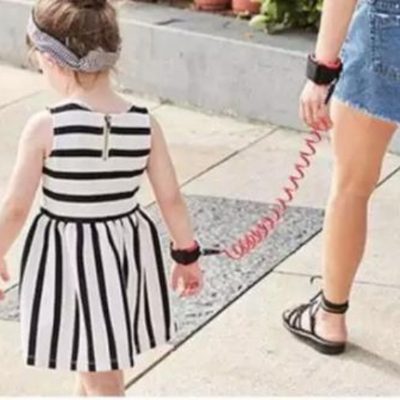   bracelet-anti-perte-bebe-maman