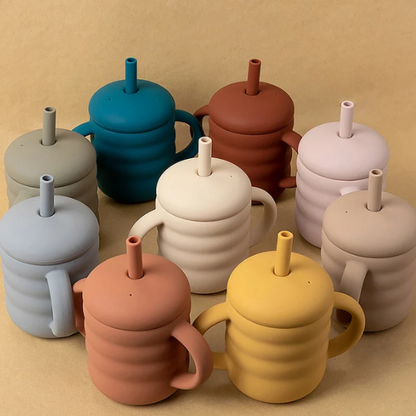   tasse-paille-bebe-rouge-enfants