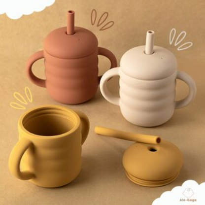     tasse-paille-bebe-rouge