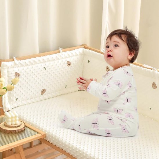 tour-de-lit-bebe-lavable-hypoallergeni